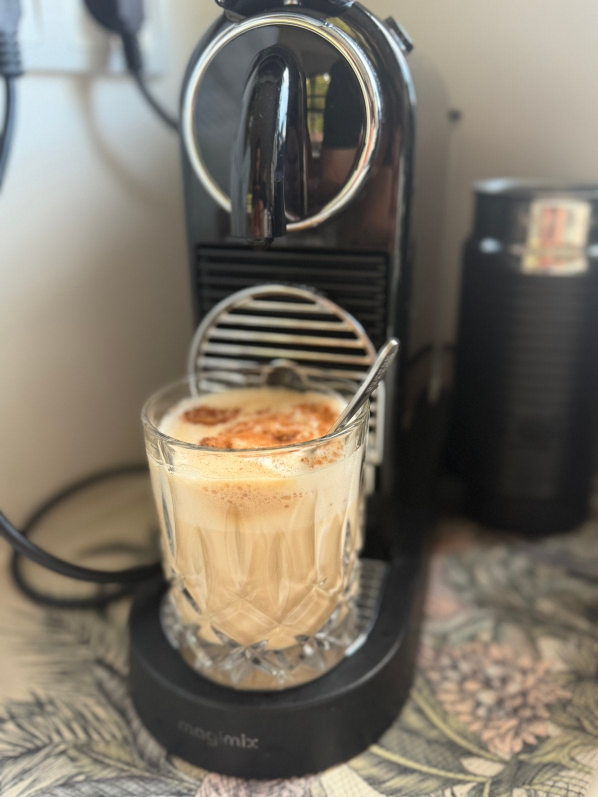 Nespresso magimix citiz & milk zwart, Ophalen, Zo goed als nieuw, Espresso apparaat