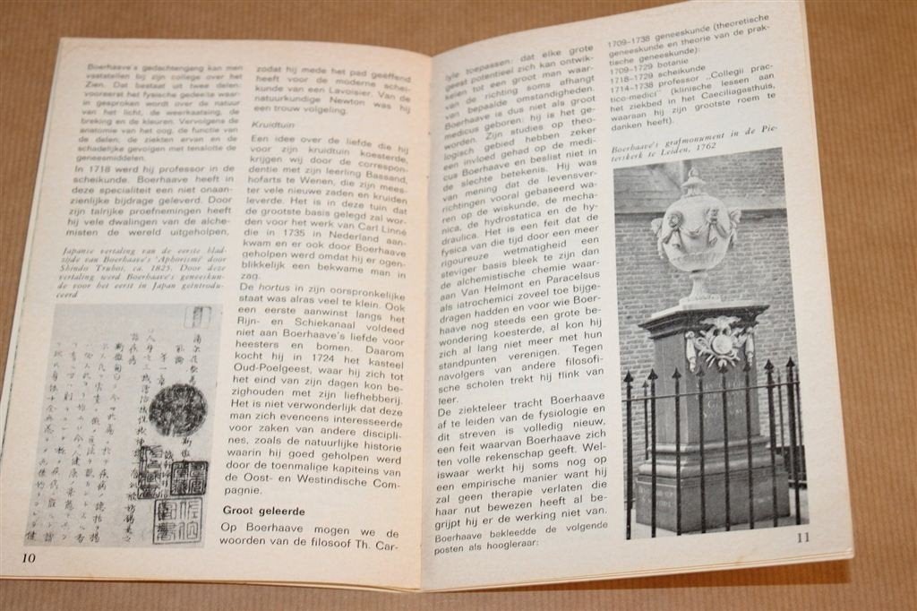 Herman Boerhaave — Geneeskunde Biografie Vintage Boekje 1968, Ophalen of Verzenden, Gelezen