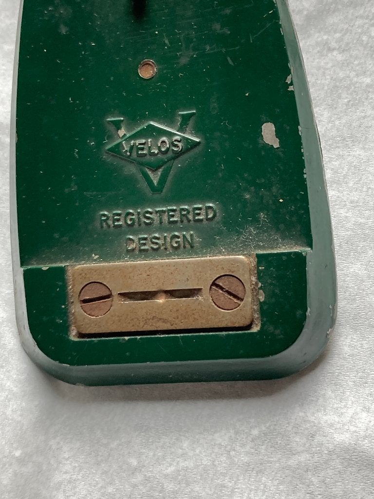 Velos nietmachine, Ophalen