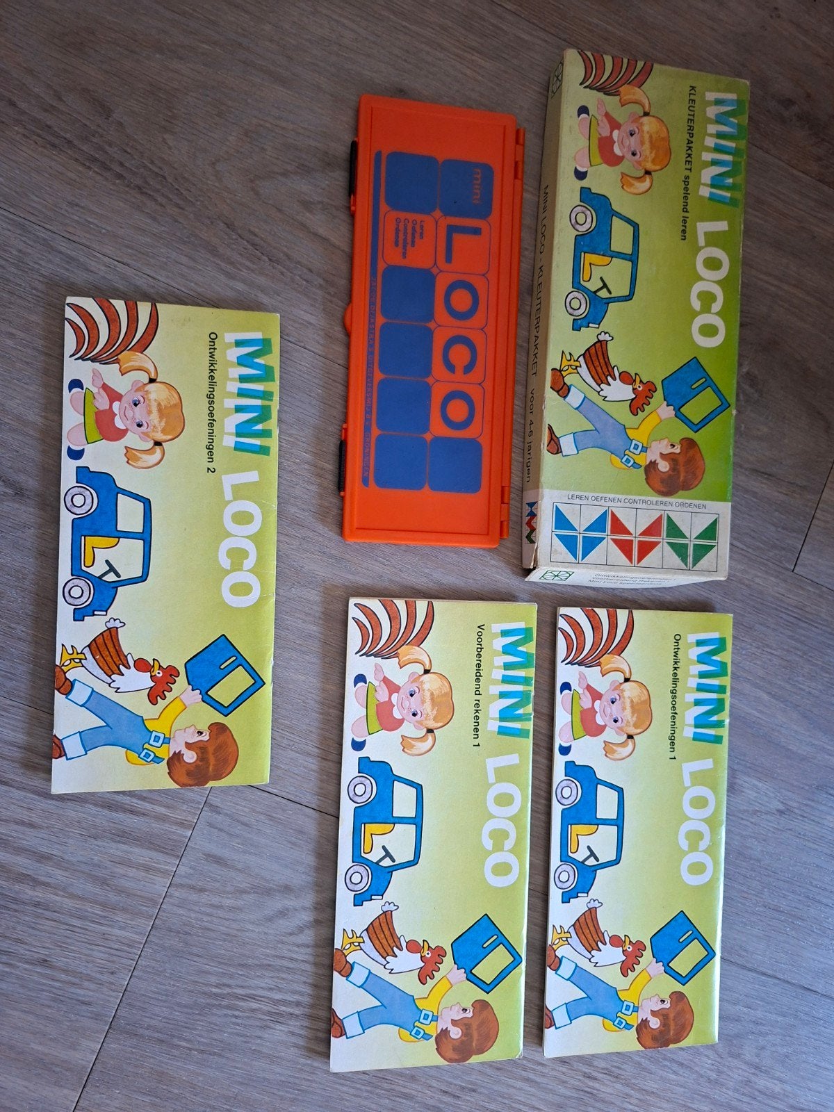 mini loco met 3 boekjes, Ophalen of Verzenden
