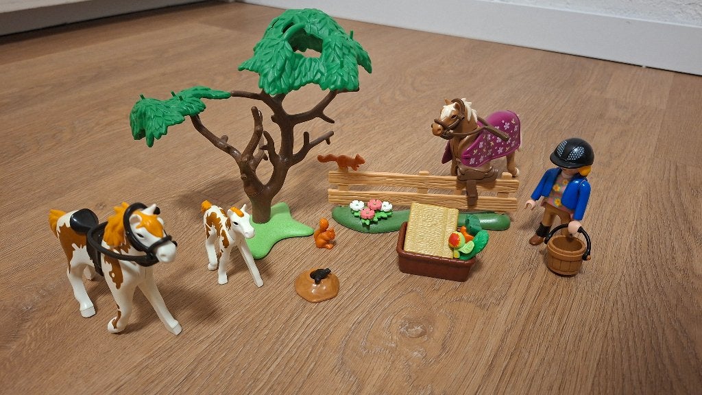 Playmobil paddock 5227, Kinderen en Baby's, Speelgoed | Playmobil, Complete set, Overige typen, Ophalen of Verzenden, Zo goed als nieuw