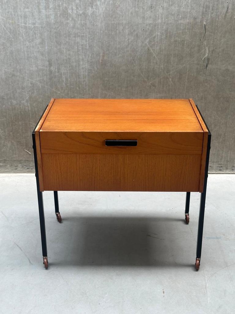 Vintage Scandinavisch Teakhouten Naaikastje Jaren '60, Hobby en Vrije tijd, Naaimachines en Toebehoren, Ophalen, Gebruikt, X, X