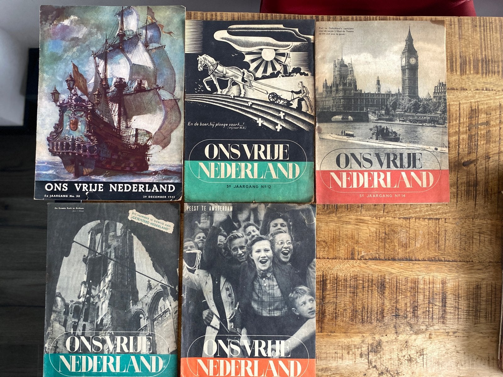 Ons Vrije Nederland  5e jaargang 1945, Boeken, Ophalen of Verzenden, Gelezen, Overige typen