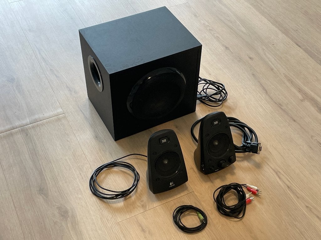Logitech Z623 THX 2.1 speakerset