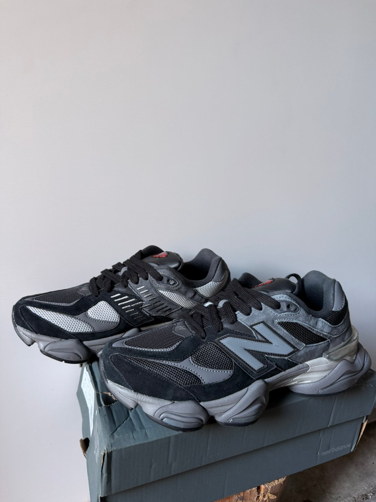 New balance 9060 black/grey | MAAT 43 NIEUW |, Ophalen of Verzenden, Zo goed als nieuw, Zwart