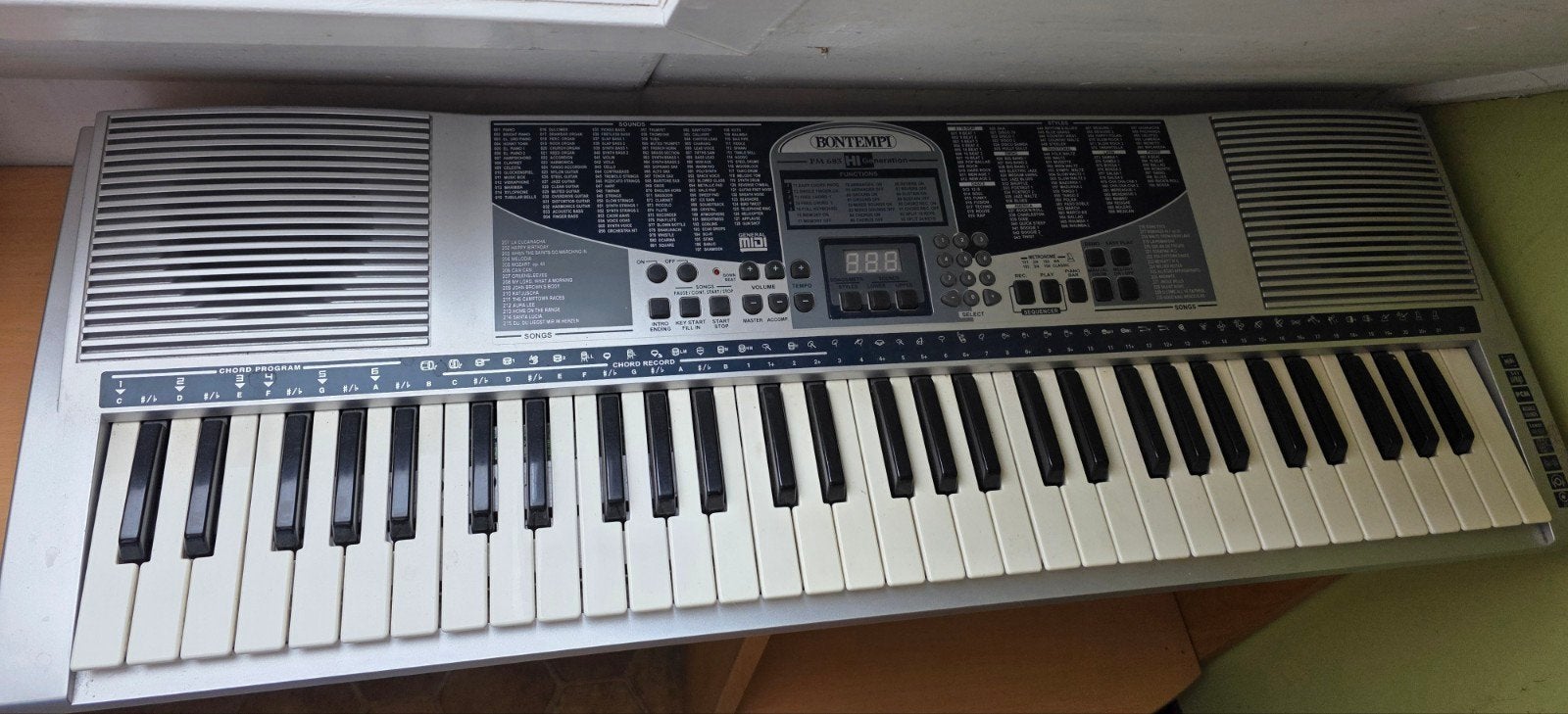 Te koop: keyboard groot in goede staat ., Ophalen of Verzenden, Zo goed als nieuw, 61 toetsen, Overige merken