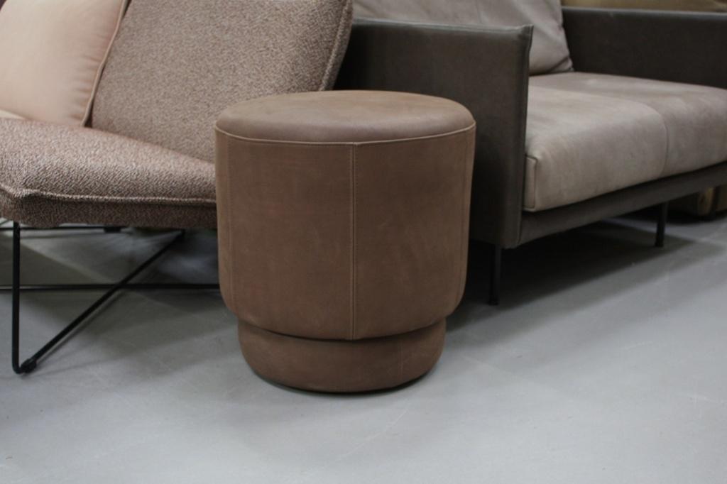 Luxe ronde poef hocker TRAY Jess Design echt leer (3 stuks), Minder dan 50 cm, Rond, Ophalen of Verzenden, Zo goed als nieuw
