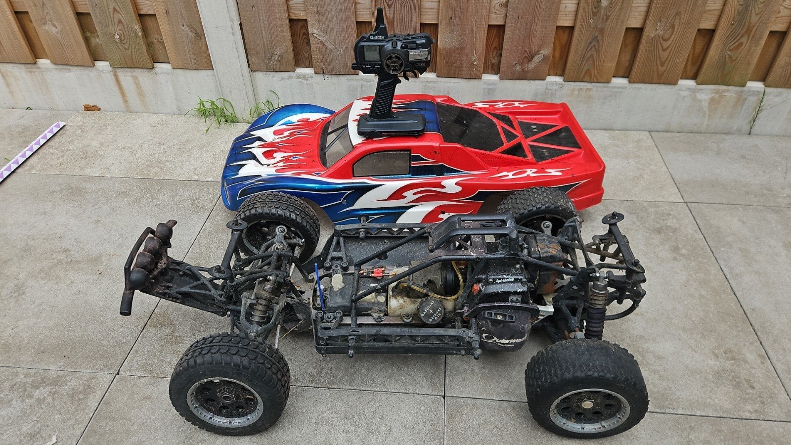 Baja 5T RC auto - Start en rijdt, heeft wat liefde nodig, Ophalen, Benzine, Gebruikt, Auto offroad