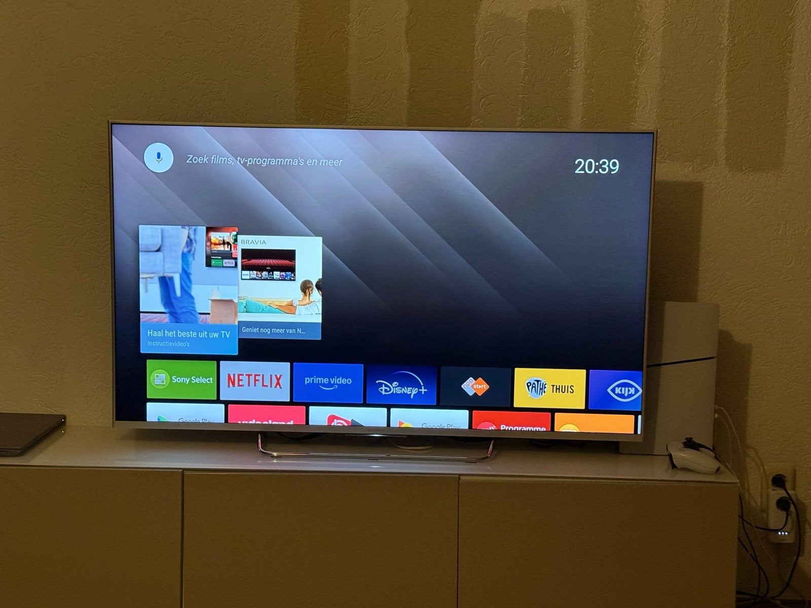 Sony Bravia Smart TV - 100 cm of meer, 4K UHD, Ophalen, LED, 50 Hz, Zo goed als nieuw