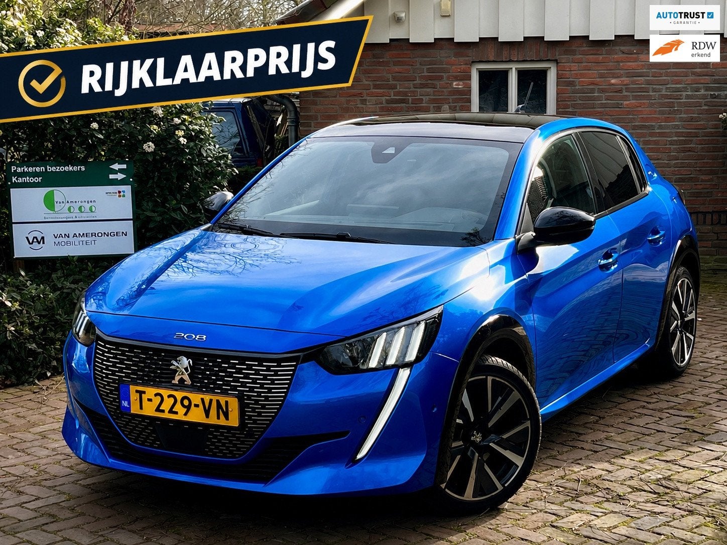 Peugeot 208 1.2 GT Pack |PANORAMADAK|D.RIEM VERVANGEN|3D Coc, Voorwielaandrijving, 101 pk, Gebruikt, Euro 6