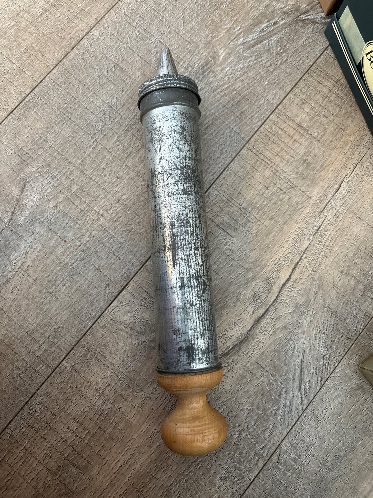 Vintage koekjespers/spuitzak met houten handvat, Ophalen