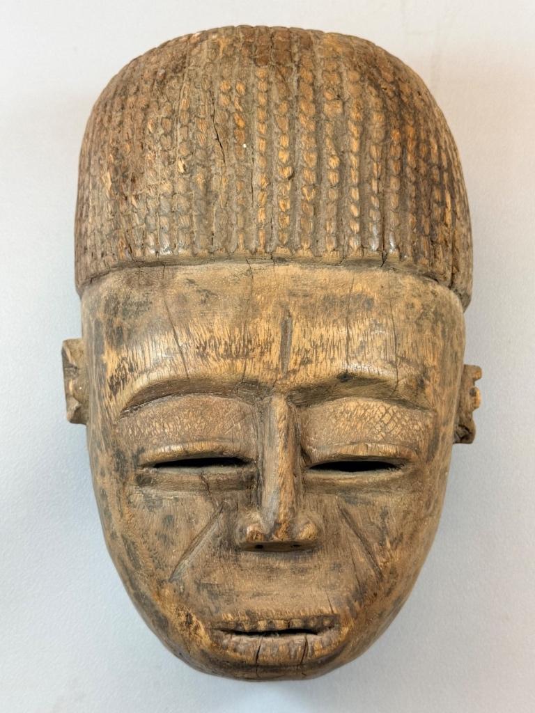 260347 - Zwaar Oud Afrikaans Vuvi masker - Gabon, Ophalen of Verzenden