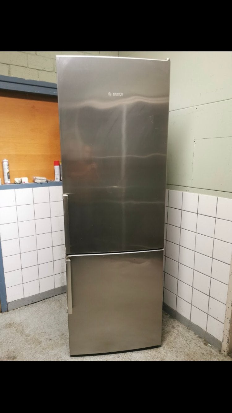 Bosch luxe vrijstaande koelvriescombi XXL RVS.goede staa, 200 liter of meer, 60 cm of meer, Met aparte vriezer, Zo goed als nieuw