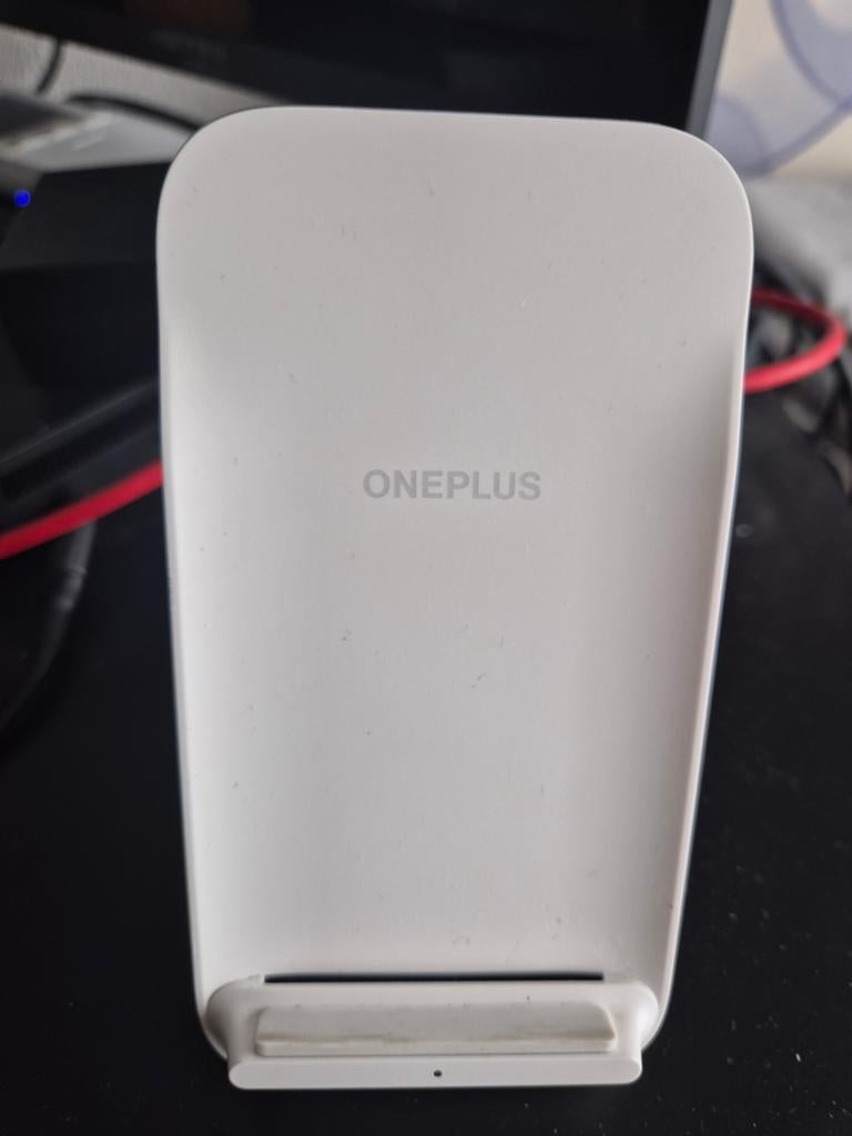 OnePlus Warp Charge 50W draadloze oplader, Ophalen of Verzenden, Zo goed als nieuw, Overige merken
