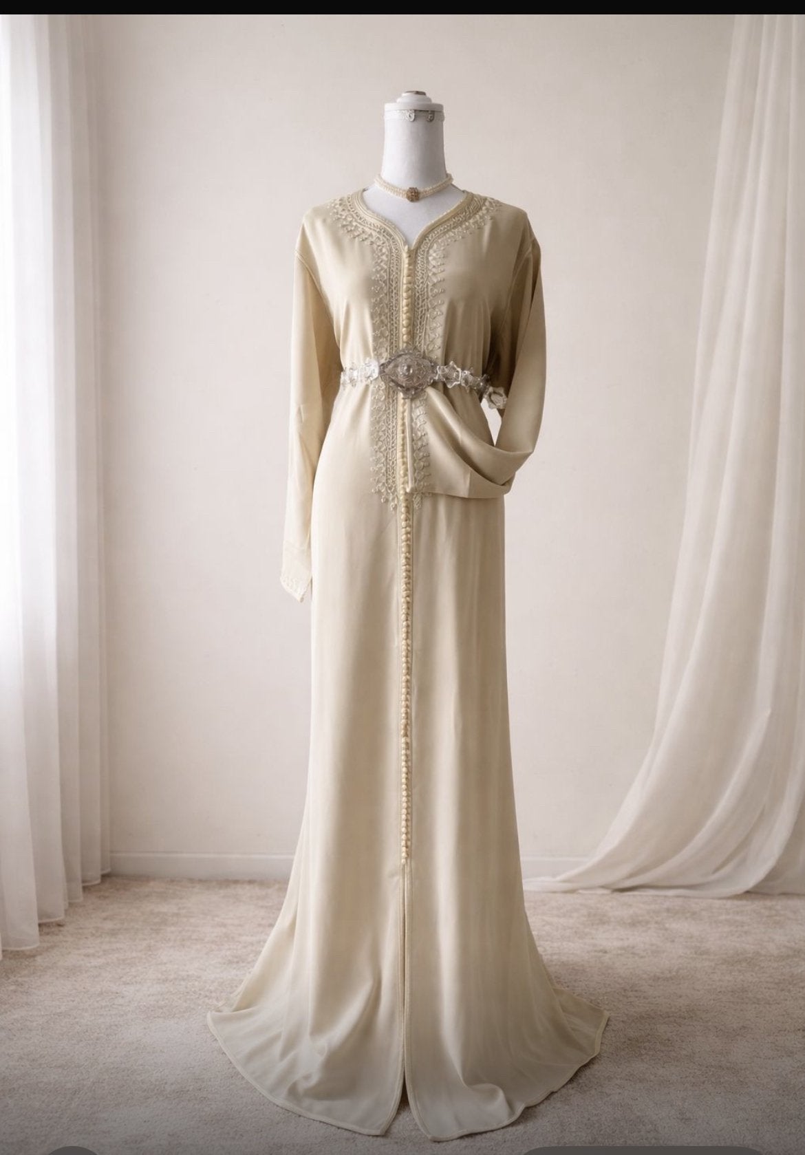 Kaftan te HUUR, Kleding | Dames, Ophalen, Zo goed als nieuw, Maat 38/40 (M), Overige typen