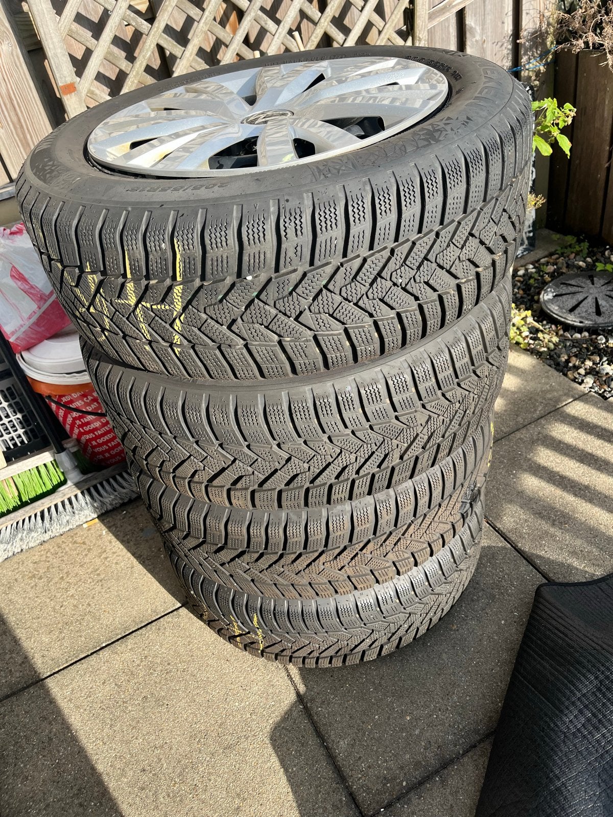 Winterbanden met velgen - Nexen WINGUARD Sport 2 (205/55R16), Ophalen, 16 inch, Banden en Velgen, Nieuw