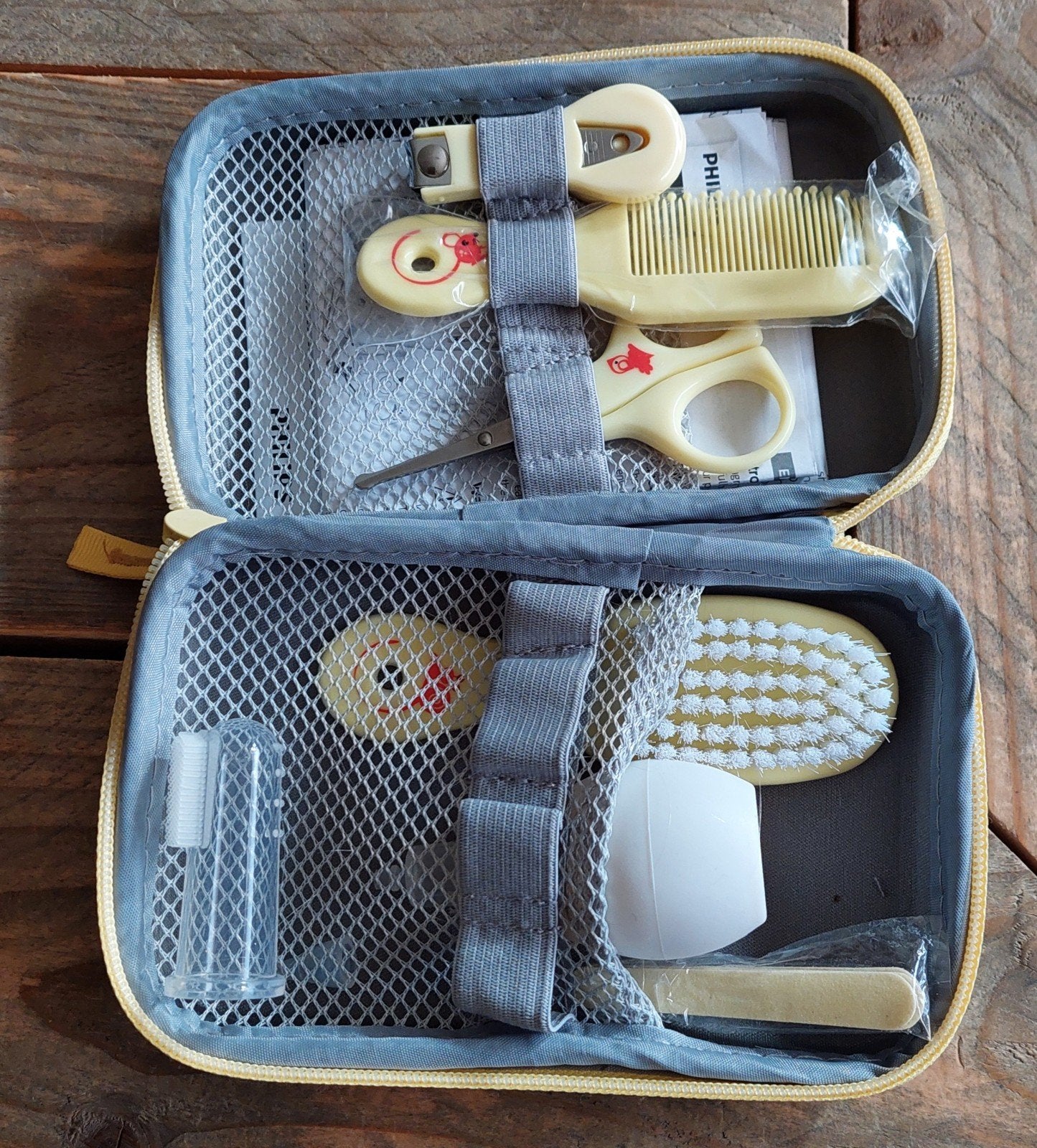 Philips Avent baby verzorgingsset in reisetui, Ophalen of Verzenden, Zo goed als nieuw, Overige typen, Overige merken