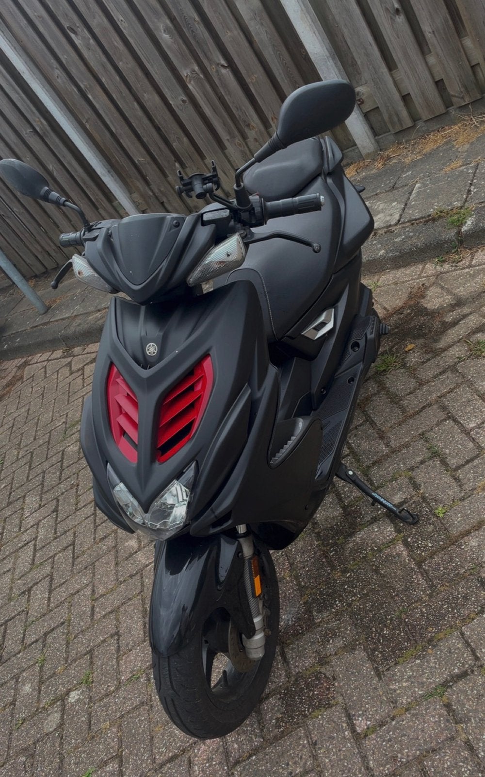 Yamaha aerox 50 cc 4t 2016, Fietsen en Brommers, Scooters | Yamaha, Ophalen of Verzenden, Zo goed als nieuw, Benzine, Aerox