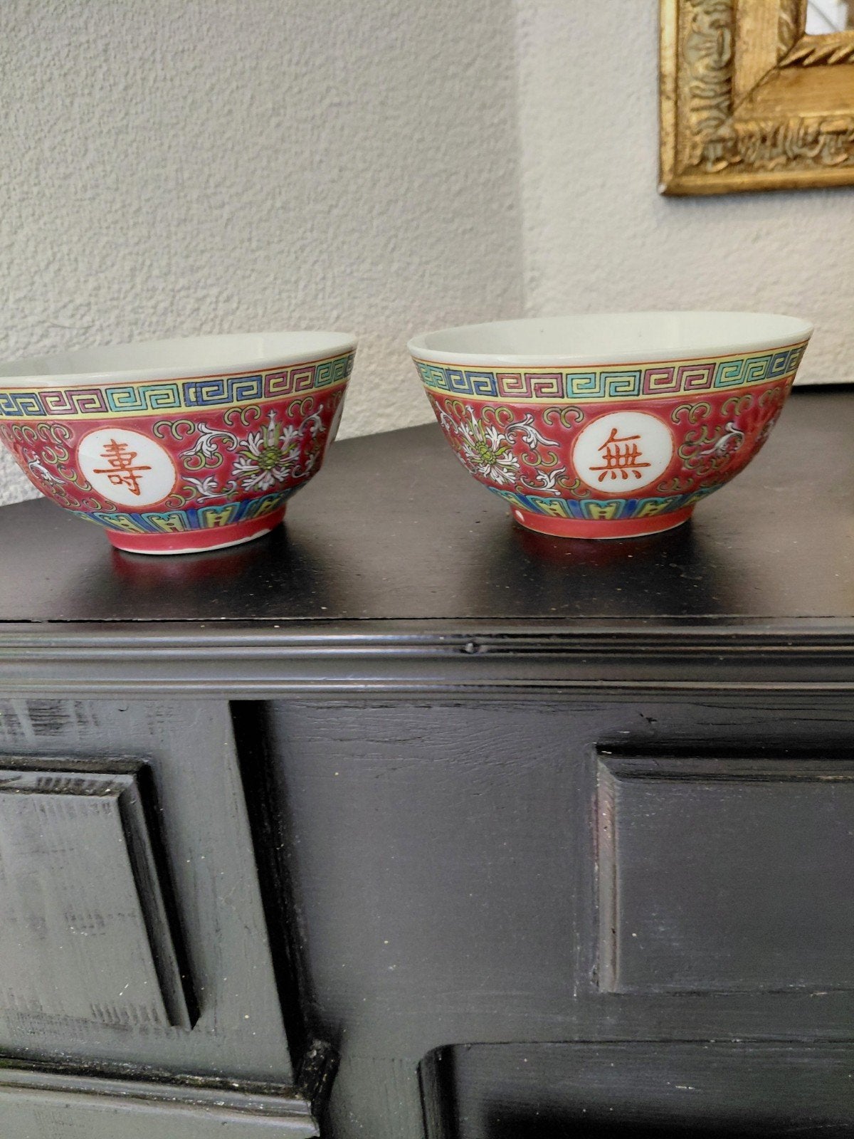 2 Chinese wan shou porseleinen schaaltjes gemerkt rood, Ophalen of Verzenden
