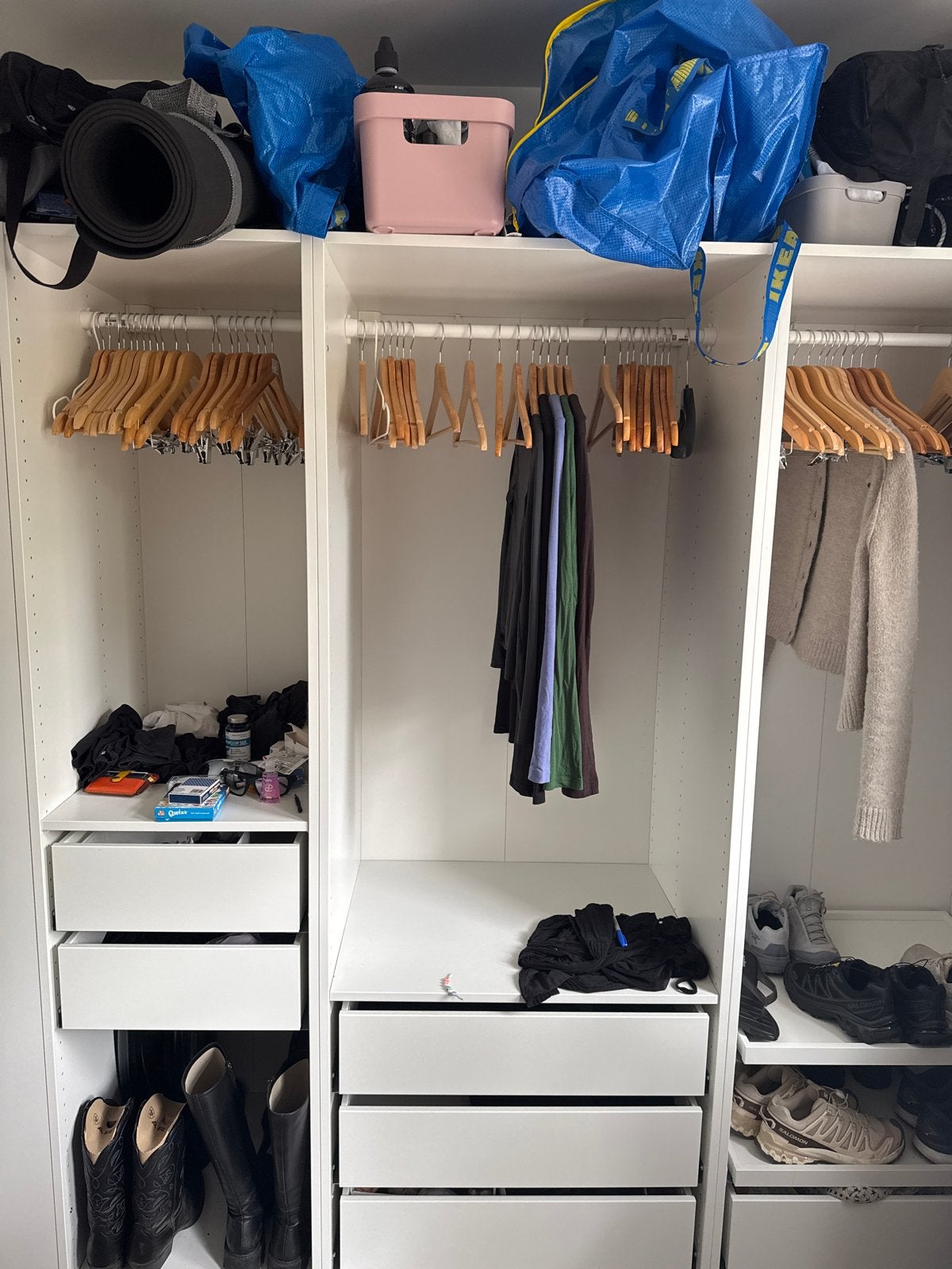 White IKEA pax wardrobe 201cm height 220cm width, Ophalen, Gebruikt, 200 cm of meer, 150 tot 200 cm