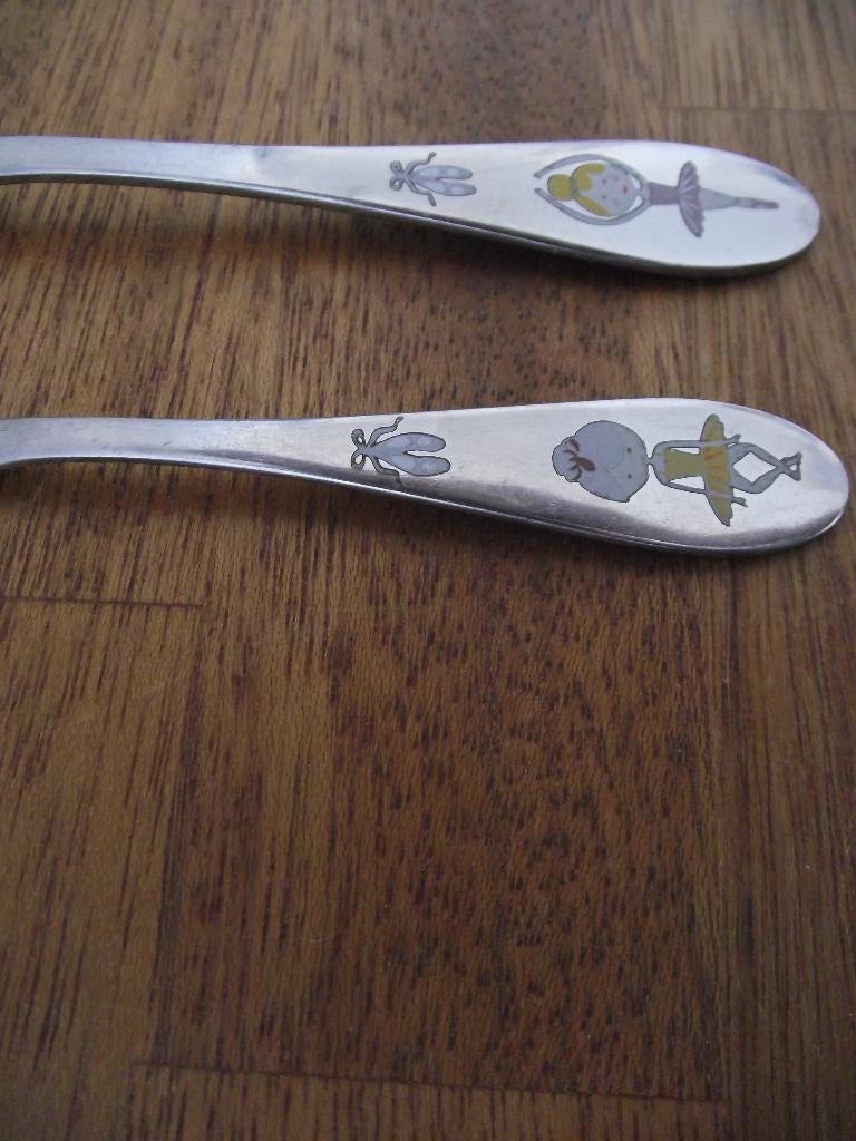 RVS kinderbestek Ballerina vork 17 cm lepel 14 cm Amefa p st, Gebruikt, Ophalen of Verzenden, Rvs of Chroom, Vaatwasserbestendig