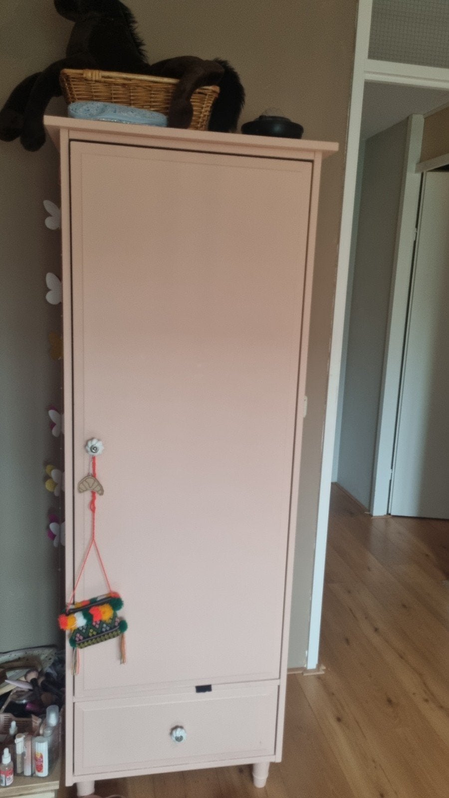 Kledingkast meisjeskamer, Ophalen, Zo goed als nieuw, 50 tot 75 cm, 150 tot 200 cm