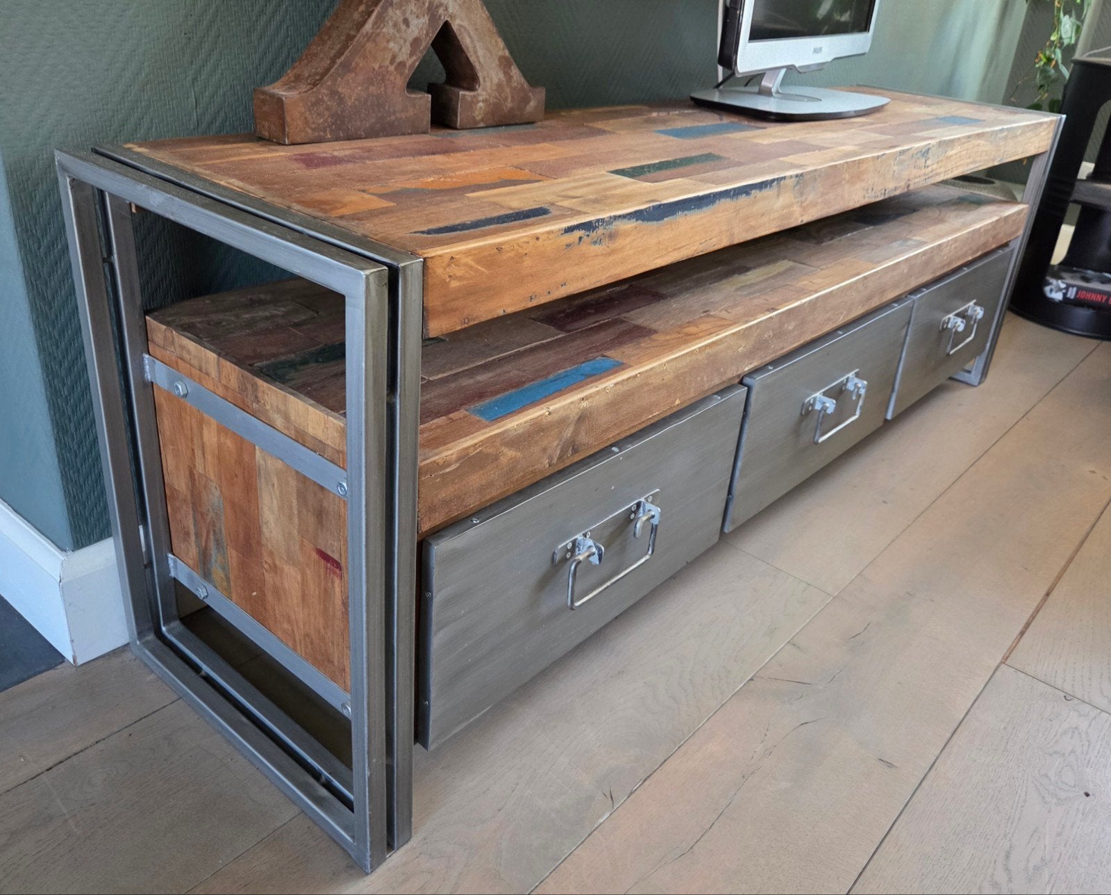oud boothout, industriële tv kast, Huis en Inrichting, Ophalen, 25 tot 50 cm, Minder dan 100 cm