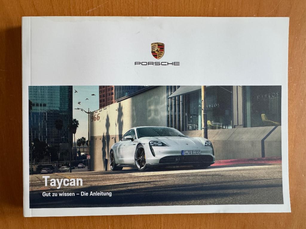 Gebruikershandleiding Porsche Taycan 2021, Auto diversen, Handleidingen en Instructieboekjes, Ophalen of Verzenden
