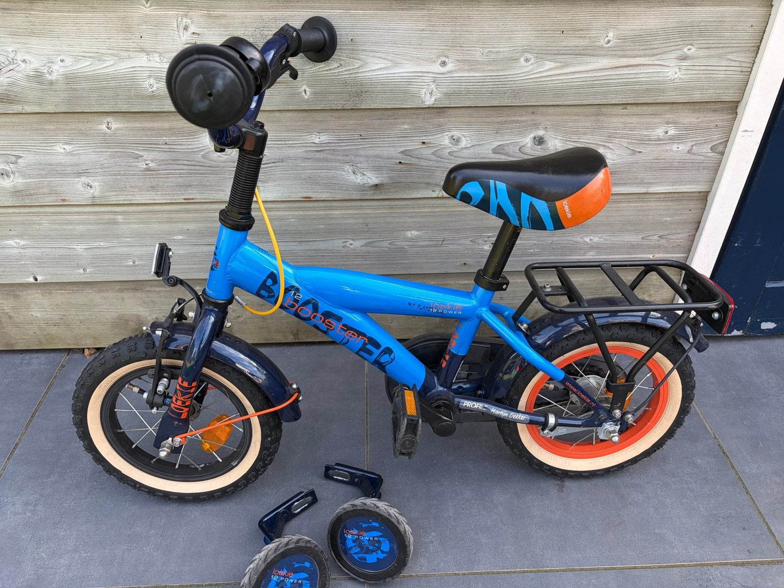 Loekie kinderfiets blauw - 12 inch, Ophalen, Zijwieltjes, Gebruikt, Loekie Booster