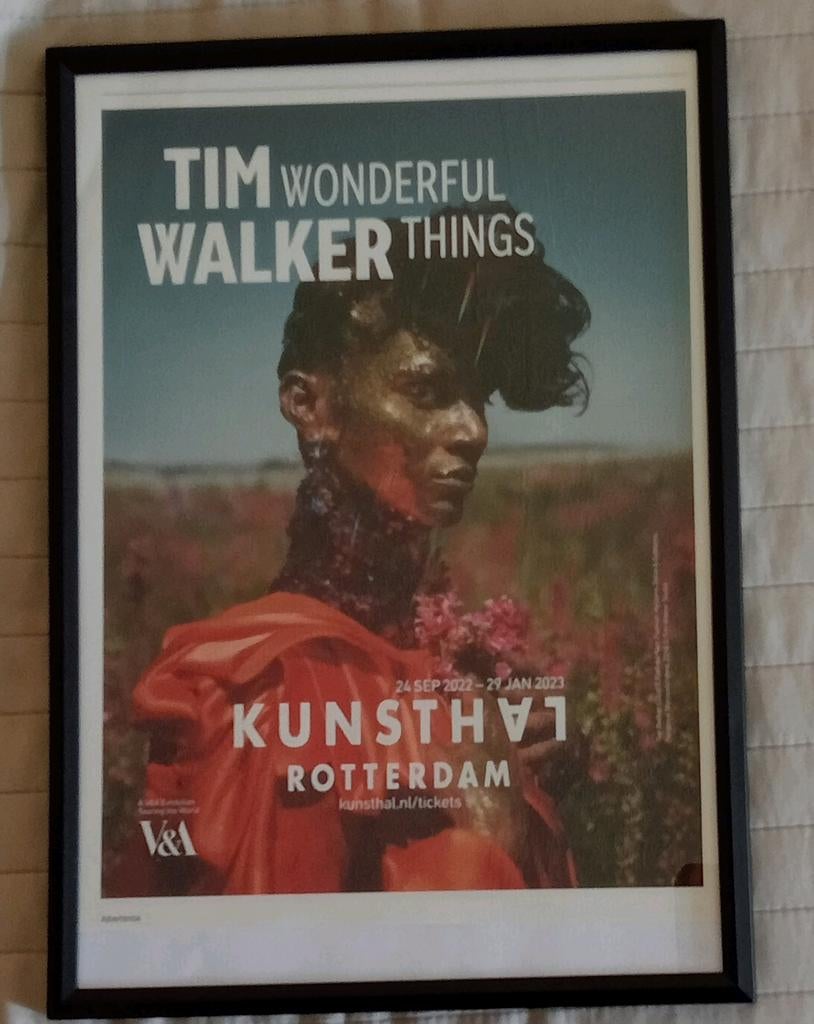 Tim Walker affiche Wonderful Things Kunsthal Rotterdam, Ophalen of Verzenden, 1980 tot heden, Tijdschrift