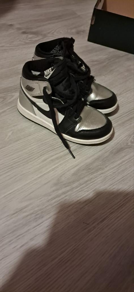 Nike air jordan 1 retro 'silvertoe' Maat 27, Kinderen en Baby's, Kinderkleding | Schoenen en Sokken, Jongen of Meisje, Schoenen