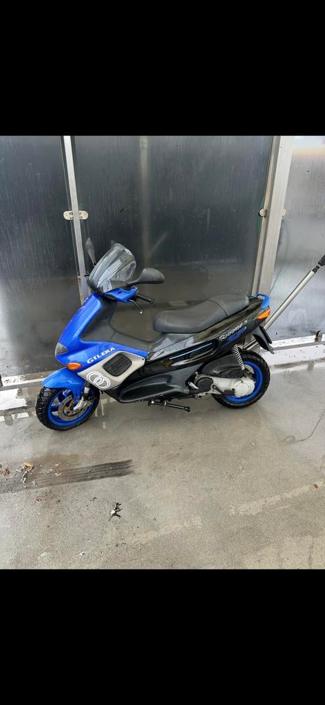 Gilera runner 50cc 2t, Fietsen en Brommers, Scooters | Piaggio, Ophalen of Verzenden, Zo goed als nieuw, Tweetakt, Overige modellen