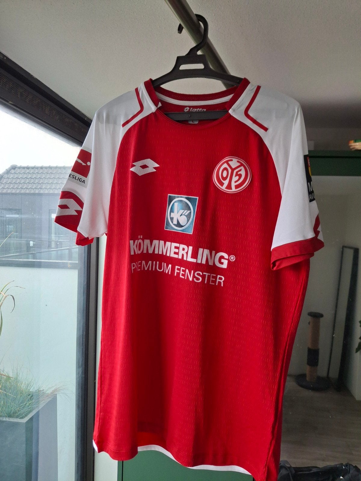 Persoonlijk gesigneerd voetbalshirt Nigel de Jong – Mainz 05, Ophalen of Verzenden, Zo goed als nieuw, Overige binnenlandse clubs