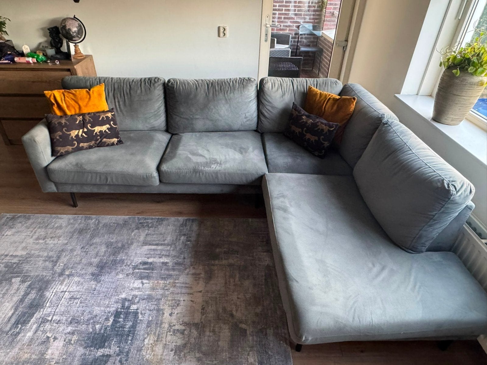 Grijze hoekbank met chaise longue, zo goed als nieuw, Ophalen, Hoekbank, 75 tot 100 cm, Zo goed als nieuw