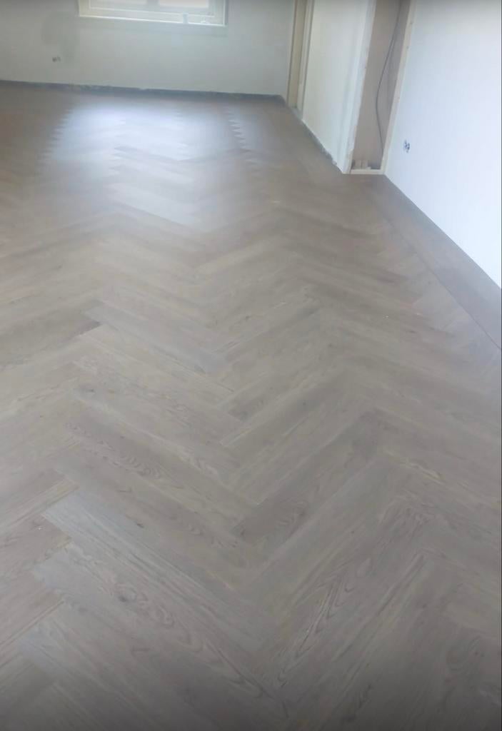 Vloer legservices/ Snel beschikbaar/strak gelegd, Ophalen of Verzenden, Zo goed als nieuw, 75 m² of meer