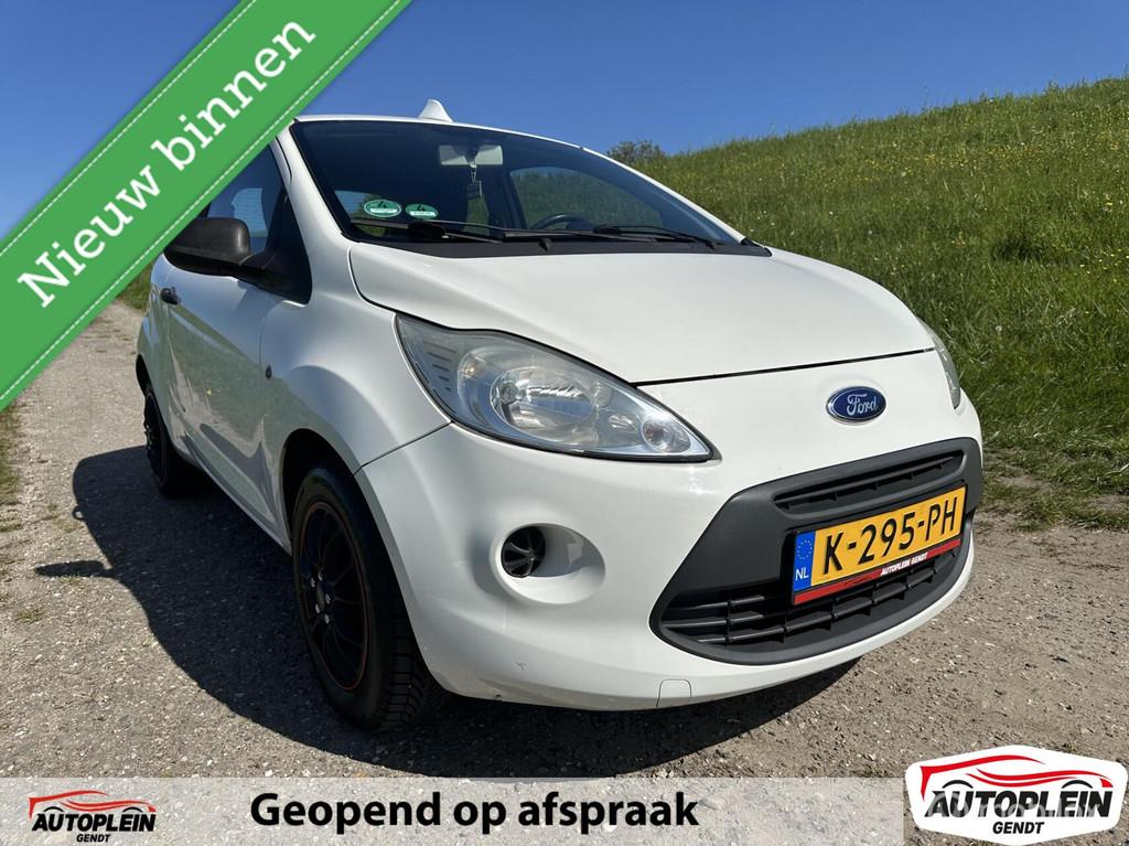 Ford Ka 1.2 Trend Nieuwe apk bij aflevering! Lage kmstand!, Voorwielaandrijving, Gebruikt, 1242 cc, 4 cilinders