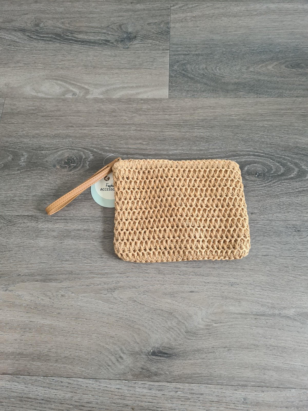 Nieuw rieten clutch tasje van Kruidvat, Sieraden, Tassen en Uiterlijk, Tassen | Damestassen, Ophalen of Verzenden, Nieuw, Beige