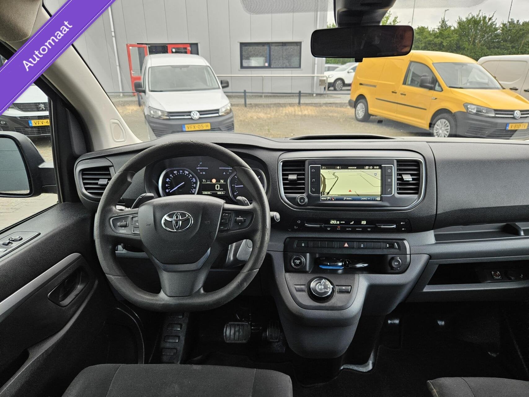 Toyota ProAce 2.0D L2H1 DC Climate Euro6 Navig 5-pers 177 PK, Auto's, Bestelauto's, Gebruikt, Euro 6, Origineel Nederlands, Bedrijf