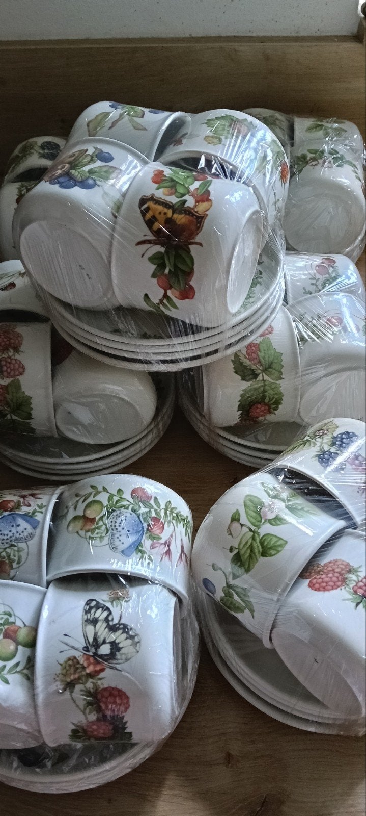 Libelle 28 Marjolein Bastin Janneke Brinkman kop en schotel, Huis en Inrichting, Keuken | Servies, Overige merken, Ophalen of Verzenden
