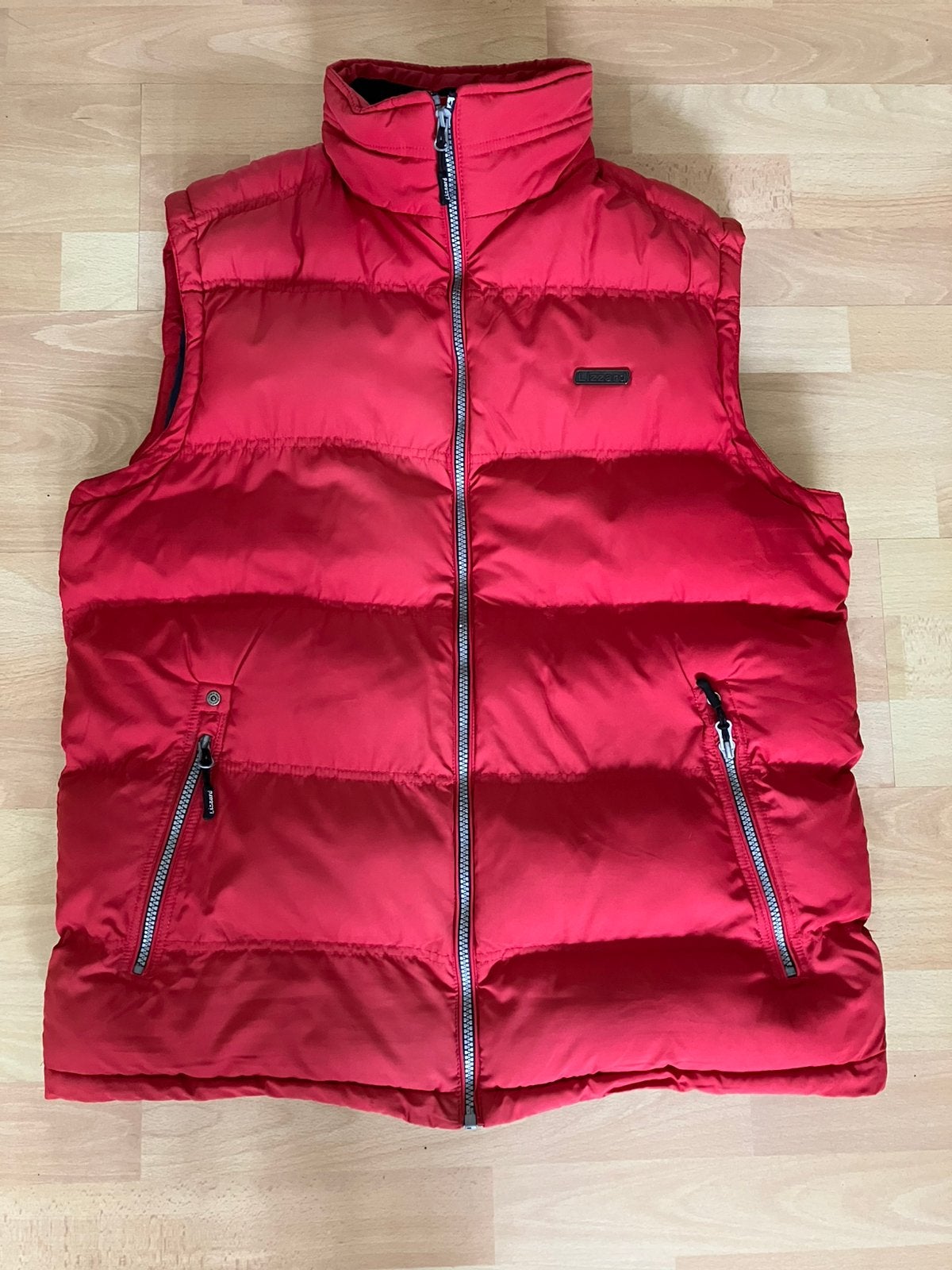 Lizzard rode gewatteerde bodywarmer mt XL izgs, Kleding | Heren, Ophalen of Verzenden, Gedragen, Maat 56/58 (XL), Rood