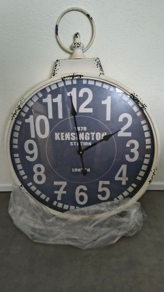 Grote vintage wandklok - Kensington Station London, Ophalen