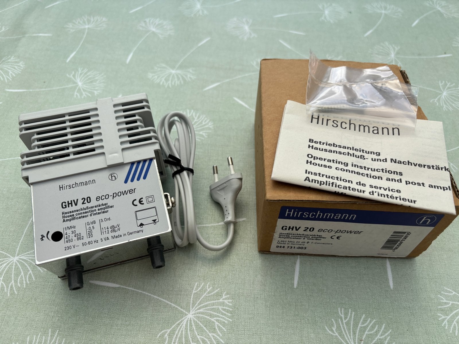 2st. Hirschmann GHV 20 eco-power antenne versterker, Ophalen of Verzenden, Nieuw, Antenne