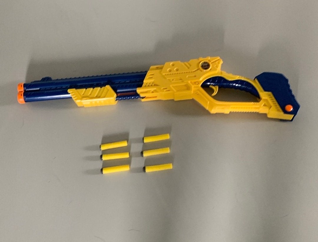 Nerf geweer met 6 pijltjes, Ophalen of Verzenden, Gebruikt, Jongen of Meisje