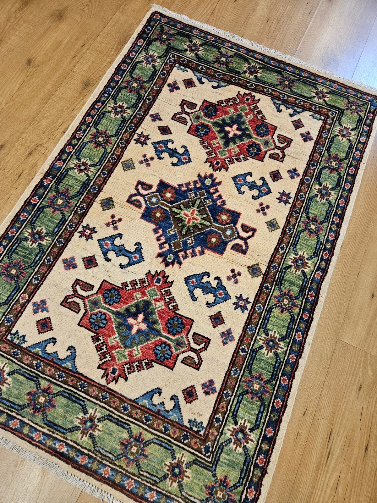 Handgeknoopt oosters wollen tapijt kazak 119x82, Info@SlatsAntiek.nl, 100 tot 150 cm, Perzisch, Vof Slats Antiek