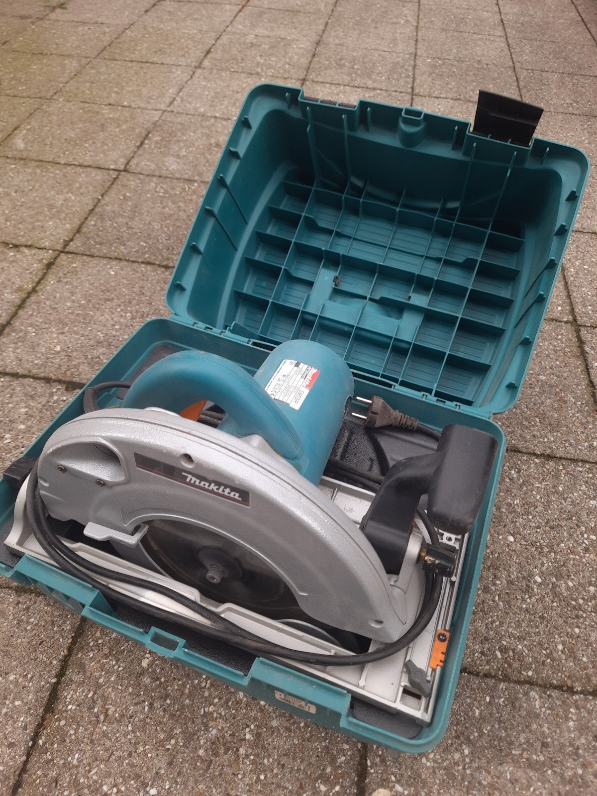 Makita cirkelzaag 5903RK, Ophalen of Verzenden, 1200 watt of meer, Cirkelzaag, 70 mm of meer