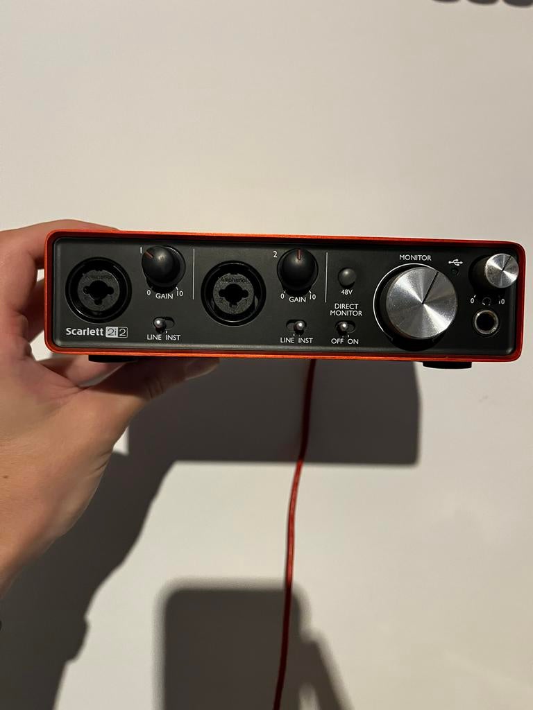 Focusrite Scarlett 2i2 2e generatie audio interface, Computers en Software, Geluidskaarten, Ophalen of Verzenden, Gebruikt, Extern