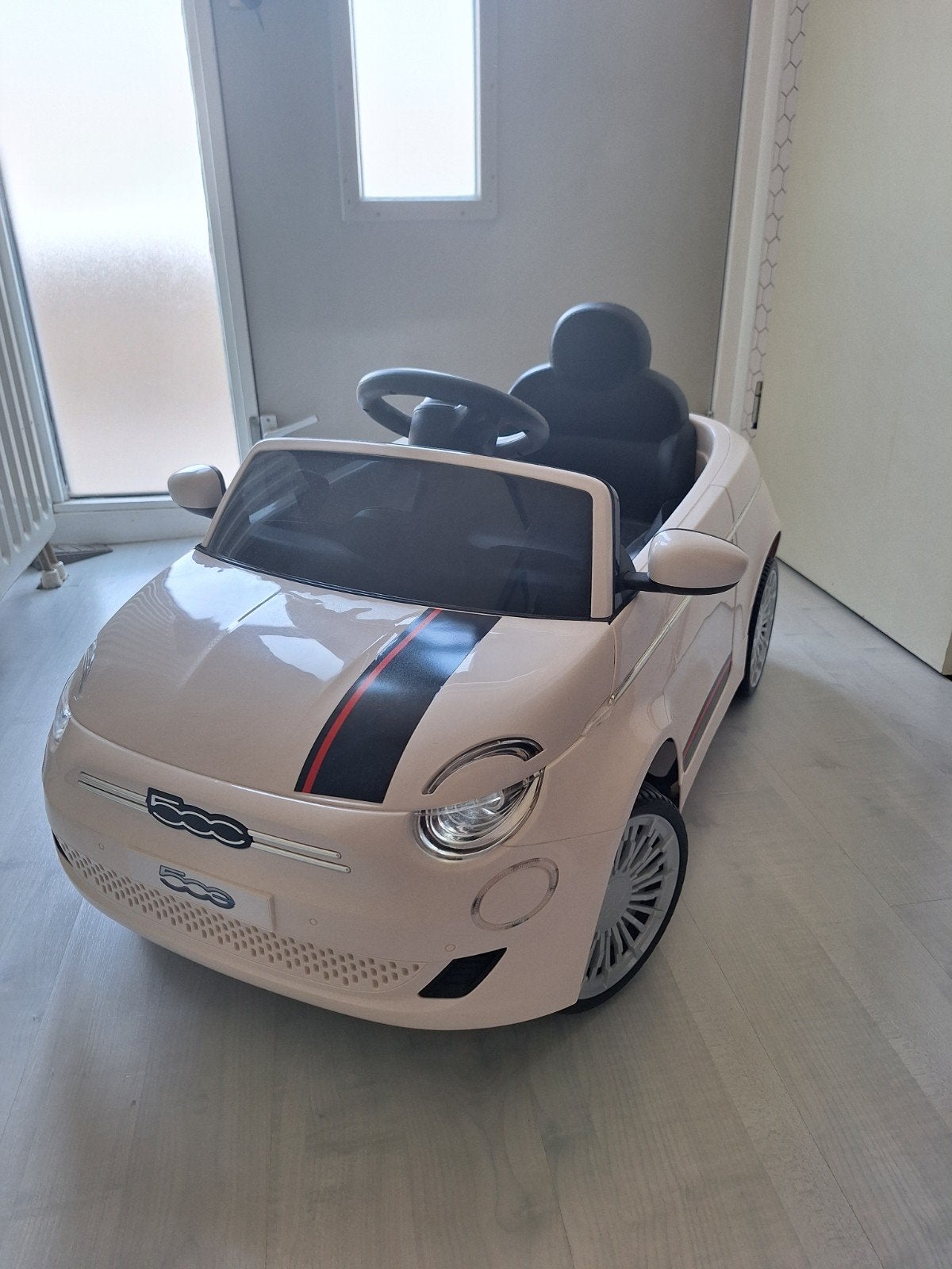 Elektrische auto, Ophalen, Zo goed als nieuw