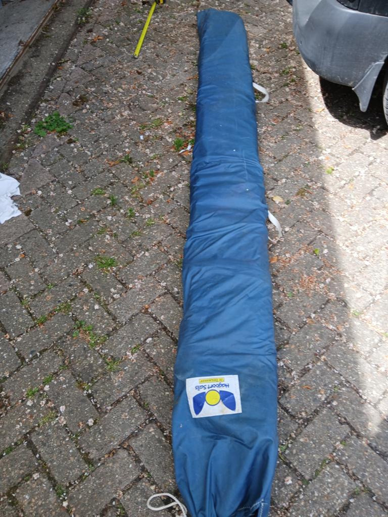 Grootzeil en fok (2×) van overleden Waarschip 600., Ophalen, Gebruikt, Grootzeil, 15 tot 30 m²