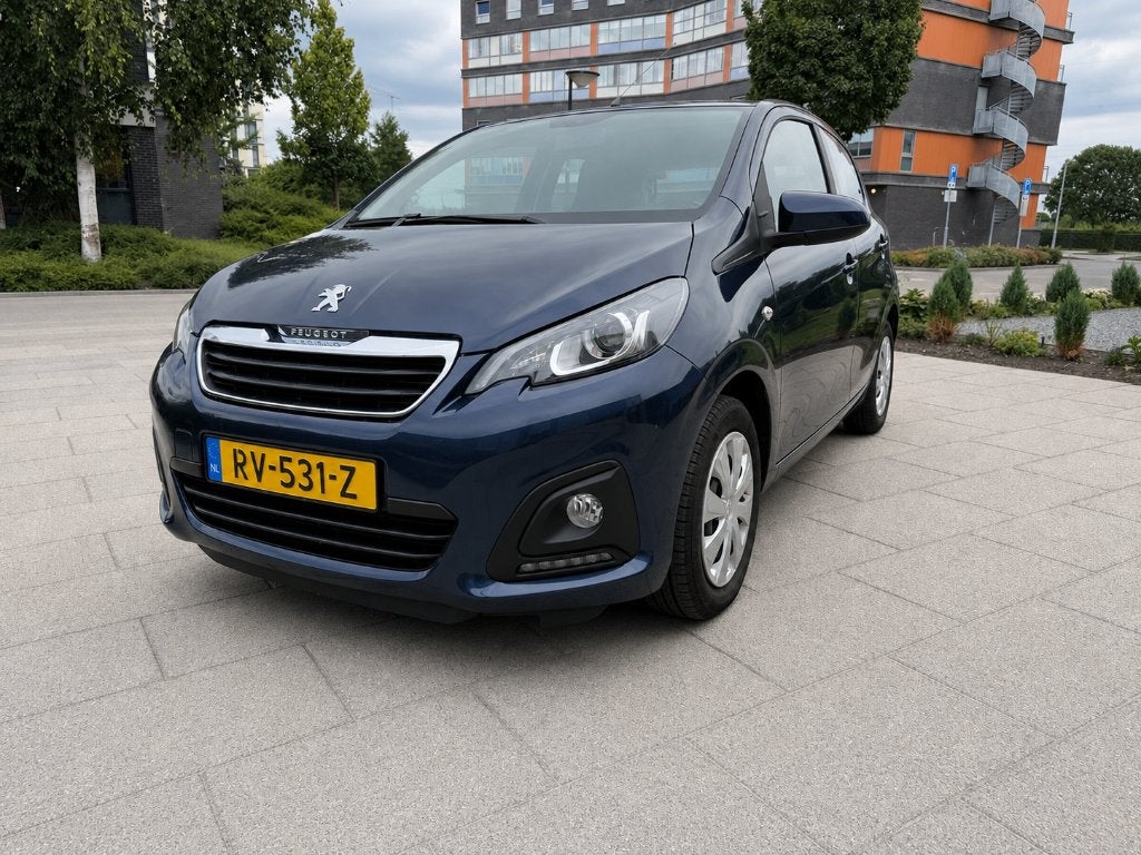 Peugeot 108 1.0 12V E-vti 51KW 5DR 2018 Blauw, Auto's, Voorwielaandrijving, Stof, Zwart, Origineel Nederlands