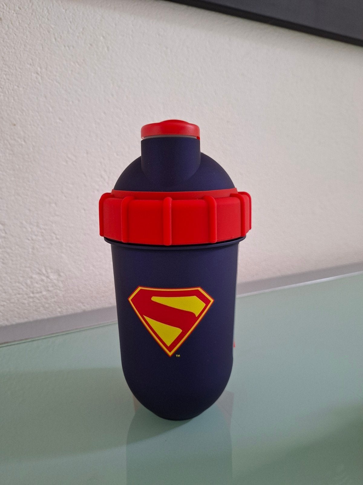Superman Premium Shakesphere beker met afneembare cape, Ophalen of Verzenden, Nieuw, Overige typen